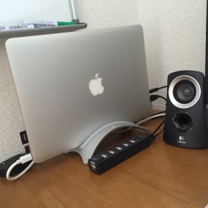 BookArcにMacBook airを設置