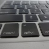 MacBookのキーボードにカバーをつけてホコリ防止！