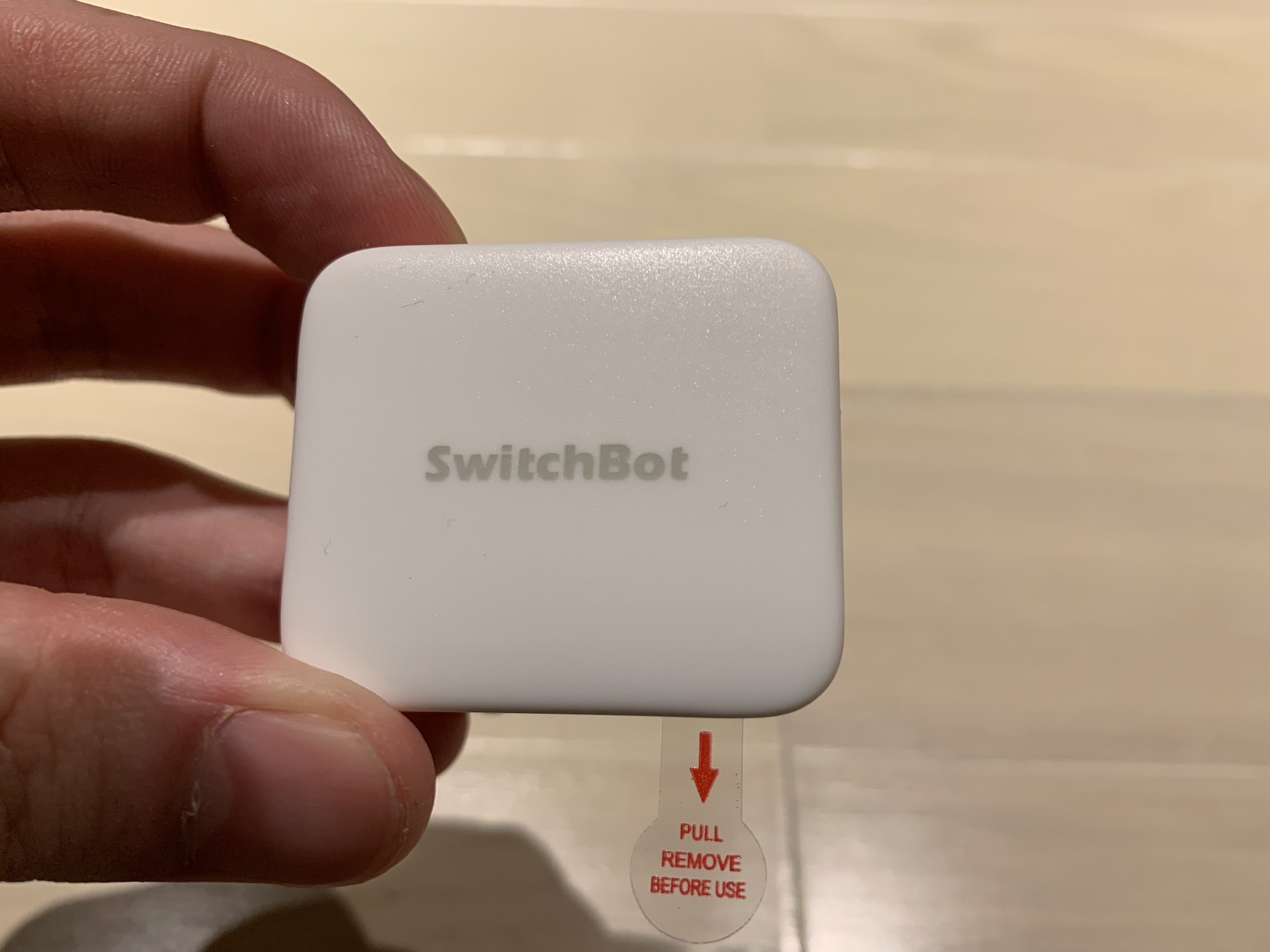 SwitchBot正面